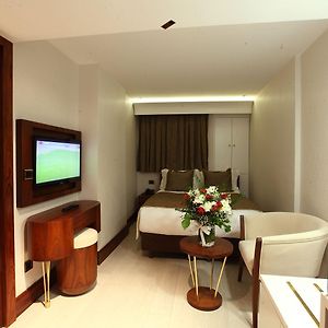 Economy Kamer met een King Size Bed